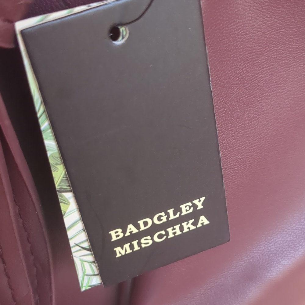 New Badgley Mischka Plum Dumpling Bag❤️ - Picture 8 of 9